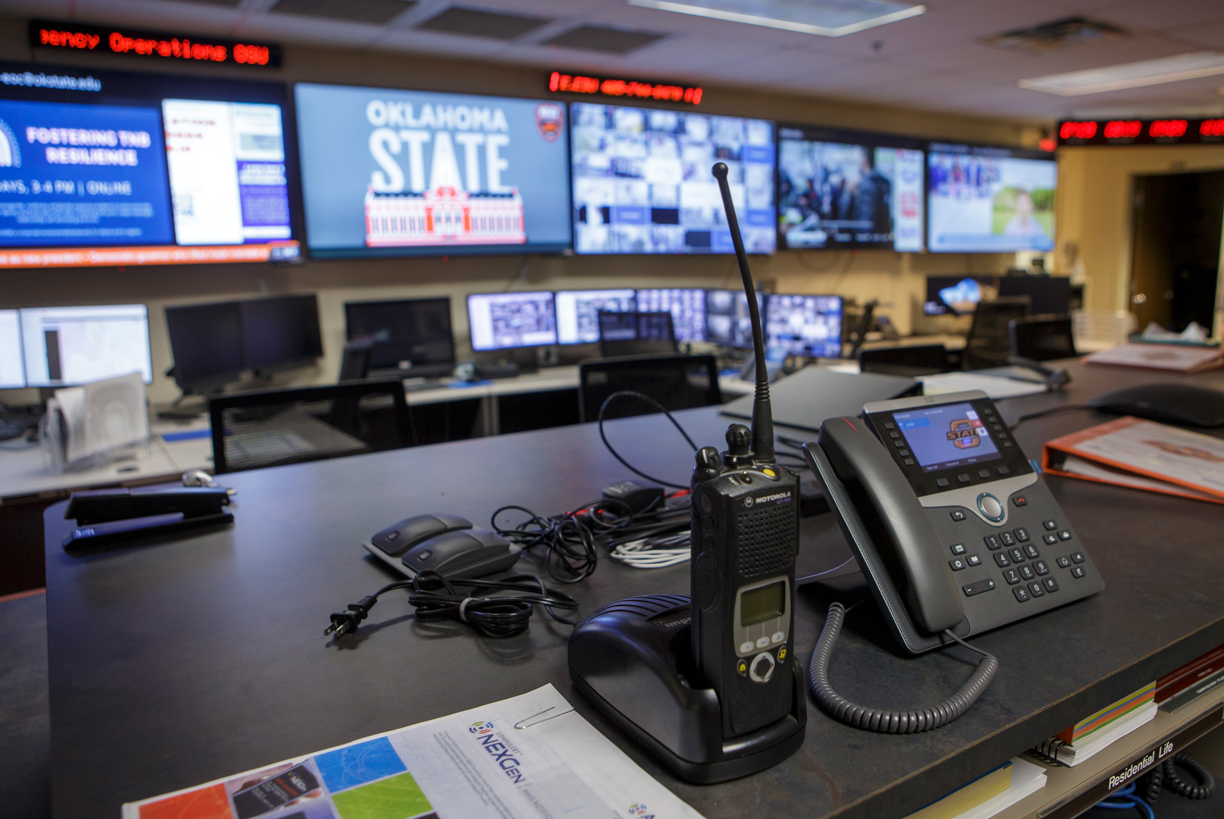 EOC 2022, a modernized dispatch and control center for emergency operations